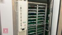 1999 BRISTOL INCUBATOR (12,000) * RESERVE ADDED - 10