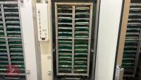 1999 BRISTOL INCUBATOR (12,000) * RESERVE ADDED - 11