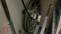 1999 BRISTOL INCUBATOR (12,000) * RESERVE ADDED - 13
