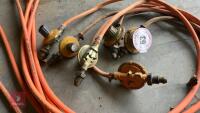 6 NOVA-COMET GAS REGULATORS - 3