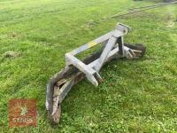 ROSTER GALVANISED YARD SCRAPER - 6