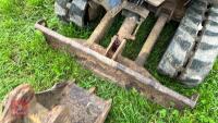 KUBOTA 1.5T MINI DIGGER - 16