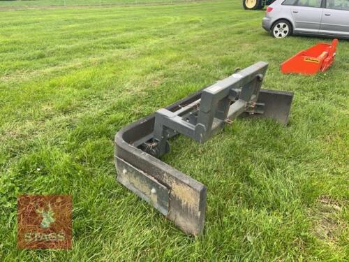 2021 8' A-Z YARD SCRAPER