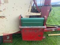 RMH WAV 14 FEEDER WAGON - 9