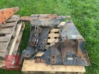 CASE LAODER & BRACKETS - 8