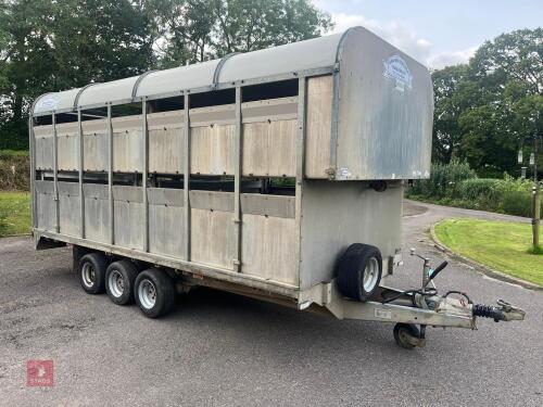 GRAHAM EDWARDS TRI-AXLE TRAILER