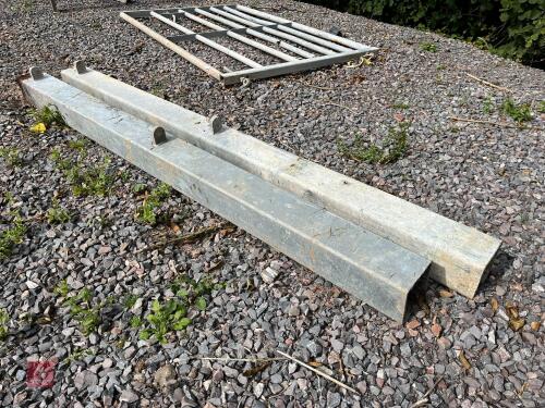 2M LONG GALVANISED HANGING POSTS