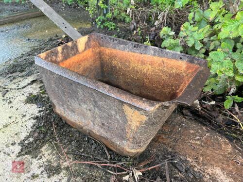 CAST TROUGH/ PLANTER