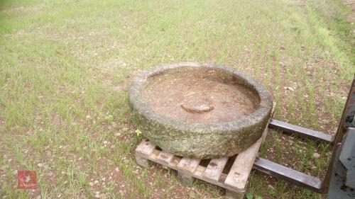 CIRCULAR GRANITE TROUGH
