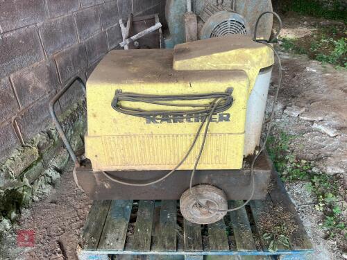 KARCHER HDS70 STEAM CLEANER (S/R)