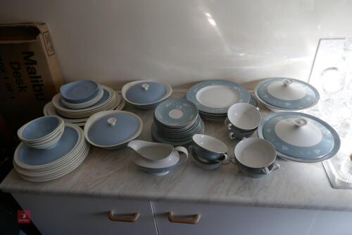 WEDGEWOOD AND ROYAL DOULTON CHINA