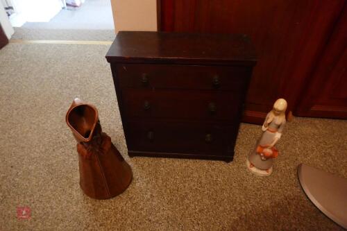 WOODEN CABINET, JUG & FIGURINE