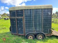 TWIN AXLE HORSE BOX (S/R) - 2