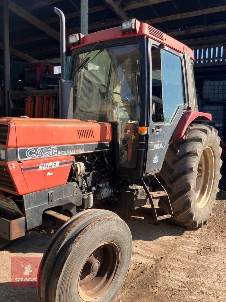 1989 CASE 885XL 2WD TRACTOR