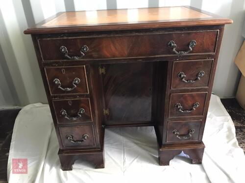 SMALL MAHOGANY DESK