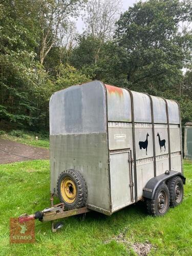 IFOR WILLIAMS TWIN AXLE TRAILER