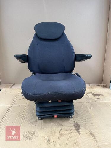JOHN DEERE 6400 AIR SEAT