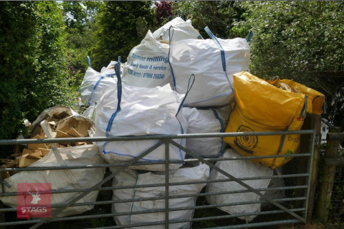 10 BAGS OF MIXED OFFCUT TIMBER