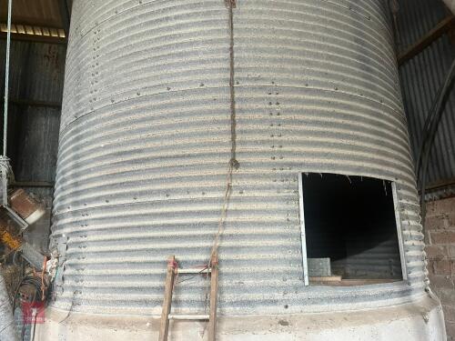 30 TON GRAIN BIN