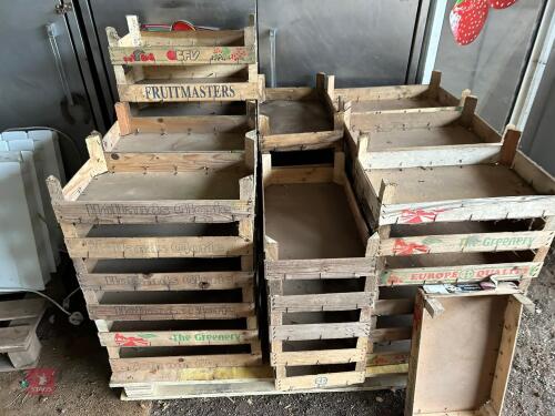 50 WOODEN STRAWBERRY TRAYS