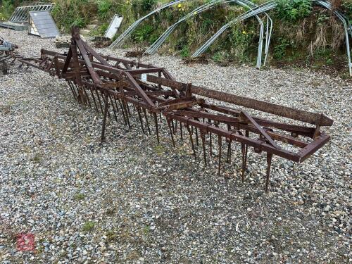 FERGUSON M-KE-A21 4M TINE WEEDER (1415)