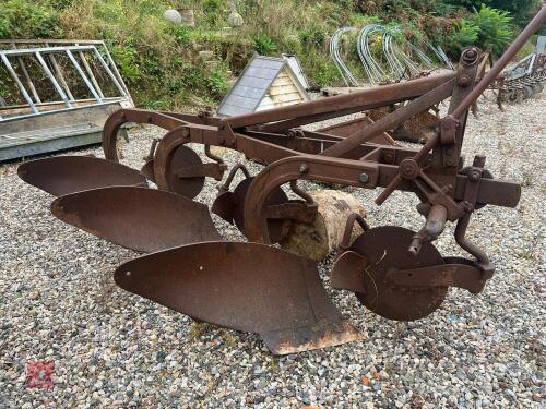 MASSEY FERGUSON 794 3F PLOUGH (9)