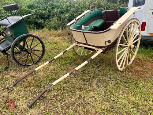 HINMAN MELTON PONY TRAP (133)