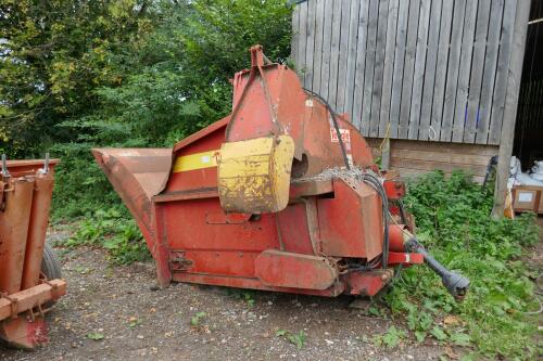 2010 TEAGLE TOMAHAWK 808 BALE SHREDDER