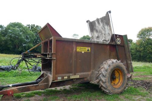 2007 MARSHALL FYM SPREADER