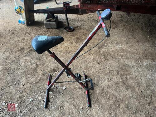 WEIDER VINTAGE EXCERCISE BIKE (53)