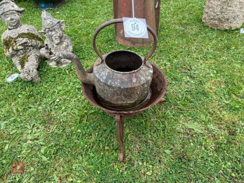 VINTAGE KETTLE & BOWL (94)
