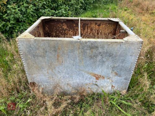 1.2M X 0.9M RIVETED TANK (138)