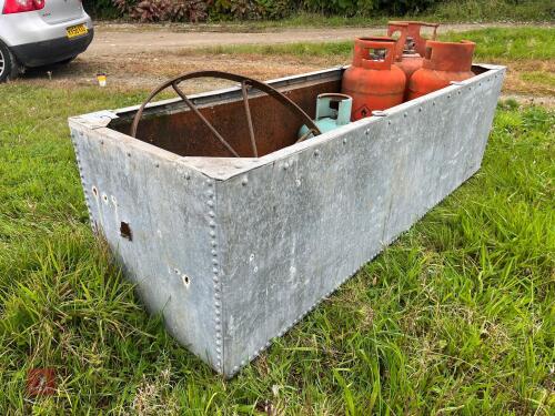 2.1M X 0.65CM RIVETED TANK (139)