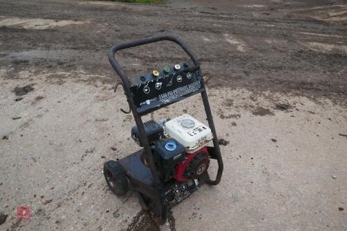 SWISS KRAFT 2500 PSI PRESSURE WASHER