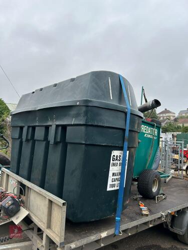 GREEN OIL TANK