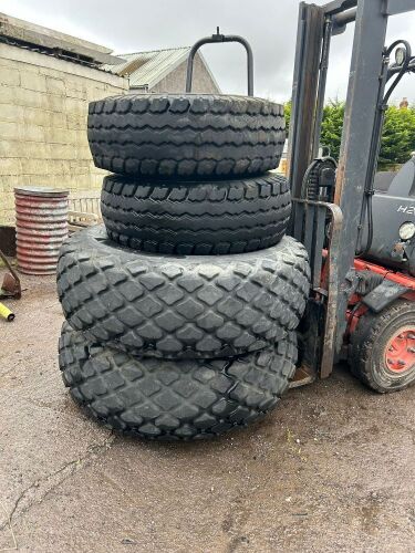 TURF WHEELS & TYRES TO FIT CASE/NH