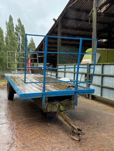 21' X 7' BALE TRAILER