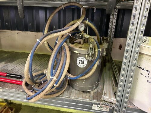 AIRLINE SPRAY TANK, PIPES & NOZZLE (259)