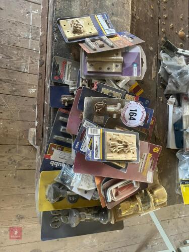 QTY OF BRASS DOOR FURNITURE