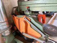 DEWALT 1600 RADIAL ARM SAW - 10