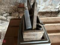 WARCO BENCH PILLAR DRILL - 5