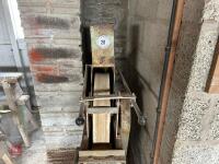 WOULDHAM LARGE GRINDING STONE - 2