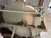 WOULDHAM LARGE GRINDING STONE - 8