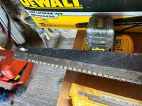 DEWALT DCS397T2 XR SAW - 3