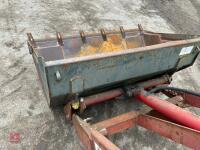 1975 INTERNATIONAL 574 2WD TRACTOR - 11