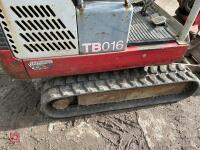 2002 TAKEUCHI TB016 1.5T MINI DIGGER - 34