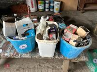 3 BUCKETS OF MIXED FIXINGS