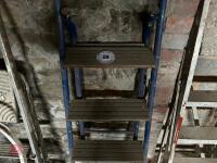 BLUE STEP LADDER - 3