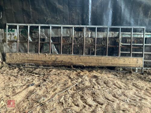 13' 9'' CATTLE FEED BARRIER