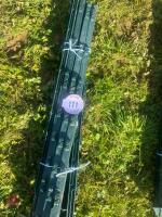 10 GREEN ELECTRIC FENCING STAKES - 3